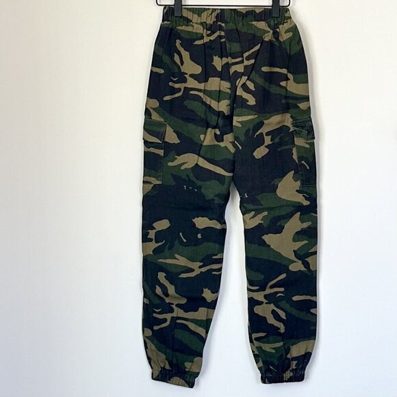 Camo Cargo Pull-On Joggers - Size: Small - Picture 6 of 6